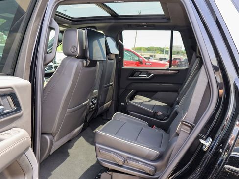 New 2026 GMC Yukon Elevation AWD/4WD image 10
