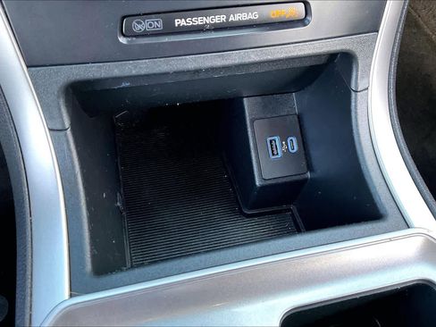 Used 2024 Ford Edge SEL image 31