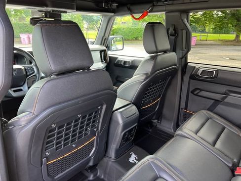Used 2024 Ford Bronco Badlands AWD/4WD image 28