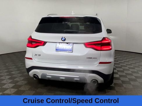 Used 2021 BMW X3 xDrive30i w/ Premium Package image 11