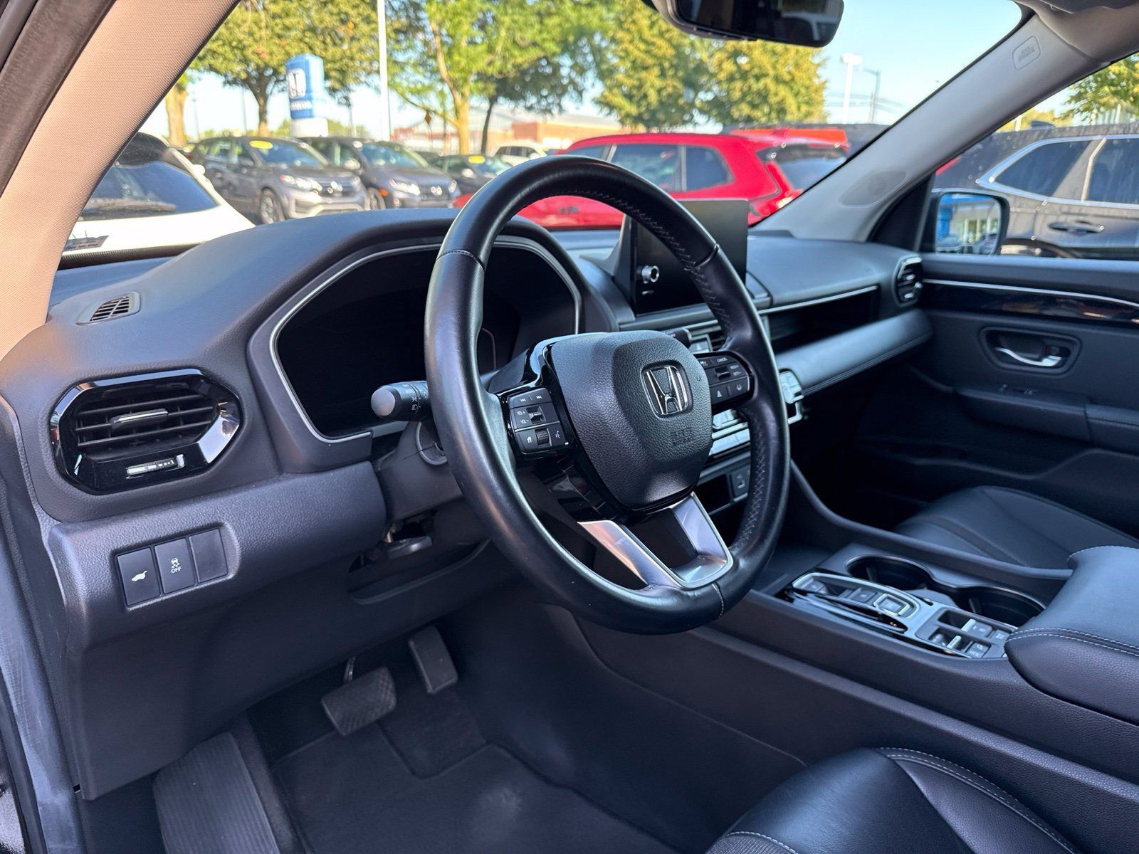 Used 2025 Honda Pilot EX-L image 26