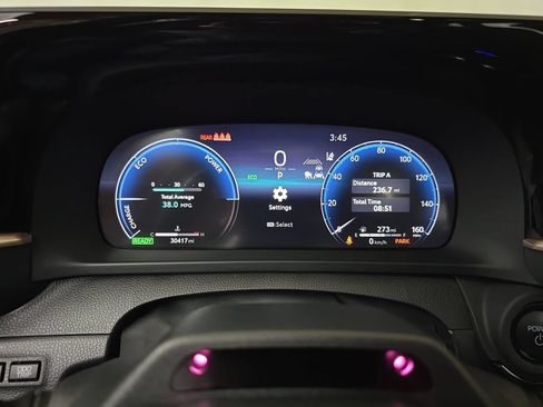 Used 2025 Toyota Crown Signia w/ Advanced Technology Package AWD/4WD image 22