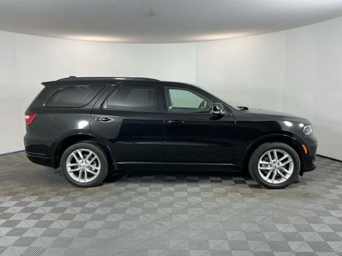 Used 2025 Dodge Durango GT image 4