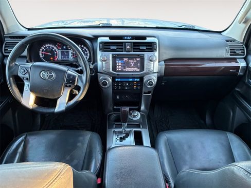 Used 2015 Toyota 4Runner Limited image 10