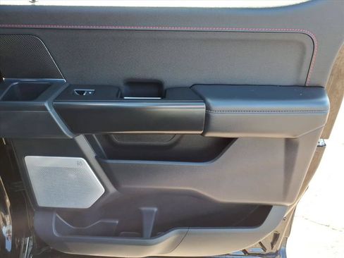 Used 2025 Ford F150 Raptor AWD/4WD image 18