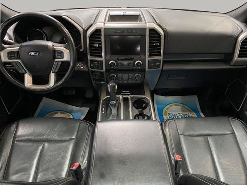 Used 2018 Ford F150 Lariat w/ Equipment Group 502A Luxury AWD/4WD image 19