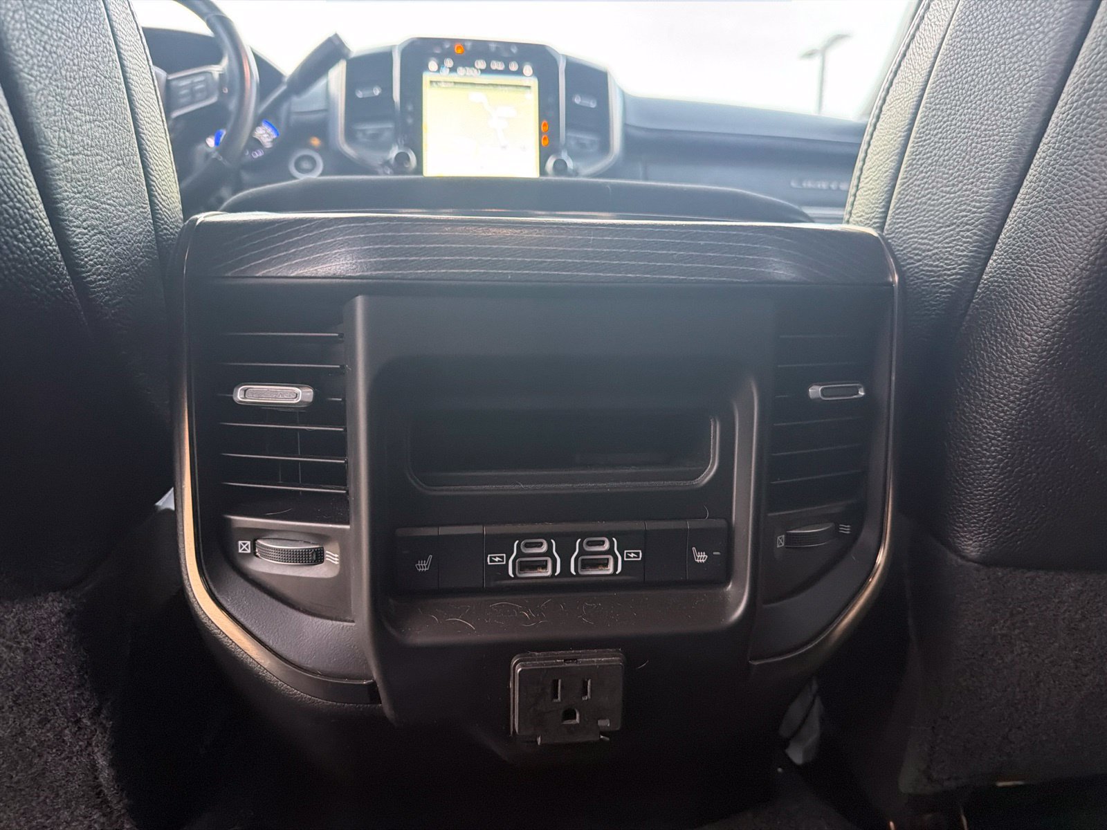 Used 2021 RAM 2500 Limited AWD/4WD image 24