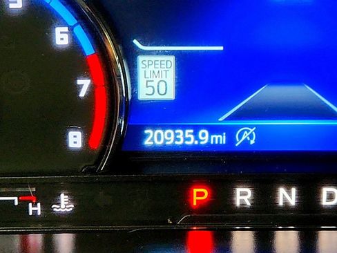 Used 2024 Ford Bronco Sport Outer Banks w/ Tech Package image 15