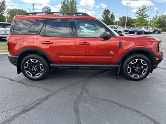 Used 2023 Ford Bronco Sport Outer Banks w/ Tech Package video 2