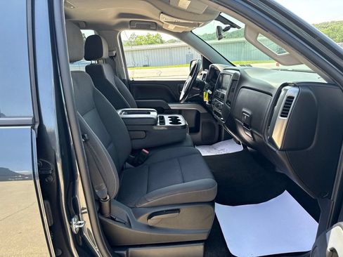 Used 2018 Chevrolet Silverado 1500 LT w/ All Star Edition AWD/4WD image 38