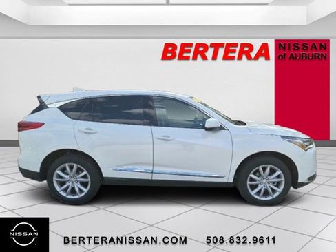 Used 2024 Acura RDX SH-AWD image 2