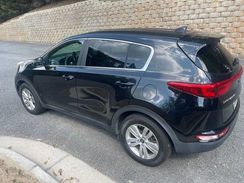 Used 2017 Kia Sportage LX FWD image 8