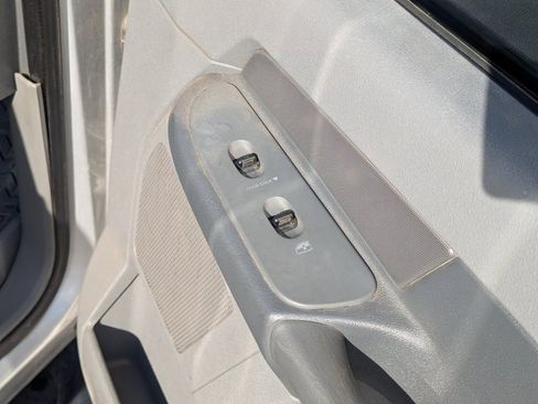 Used 2008 Dodge Ram 1500 Truck ST image 31