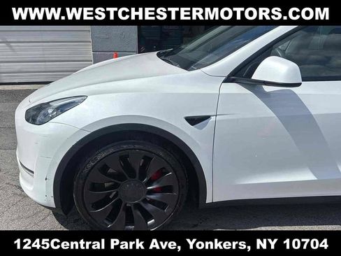 Used 2022 Tesla Model Y Performance AWD/4WD image 8