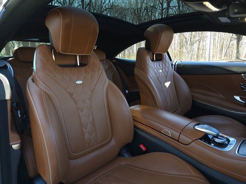 Used 2021 Mercedes-Benz S 560 4MATIC Coupe image 21