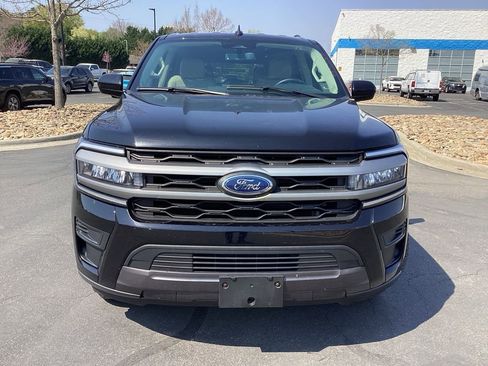 Used 2024 Ford Expedition Max XLT AWD/4WD image 4