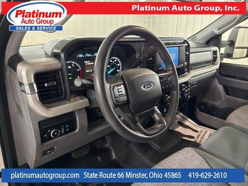 Used 2023 Ford F250 XLT image 13