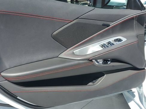 Used 2023 Chevrolet Corvette Stingray Convertible w/ 1LT RWD image 17
