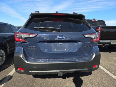 Used 2023 Subaru Outback Onyx Edition image 3