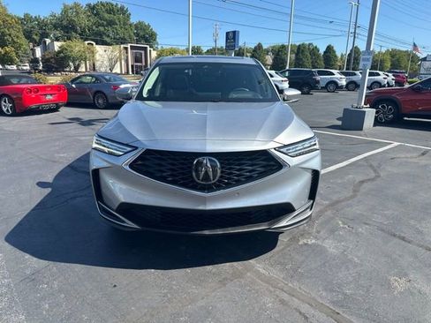 Used 2025 Acura MDX SH-AWD w/ Technology Package image 2
