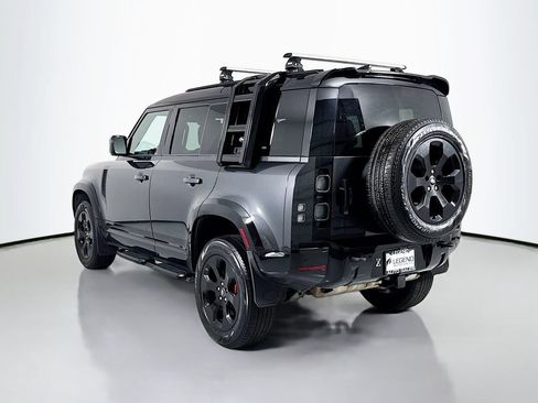 Used 2022 Land Rover Defender 110 X AWD/4WD image 7