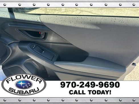 Used 2025 Subaru Crosstrek 2.5i Premium w/ Convenience Package #2 AWD/4WD image 12