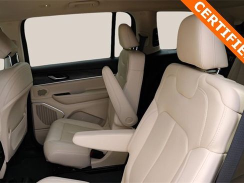 Used 2021 Jeep Grand Cherokee L Limited image 15