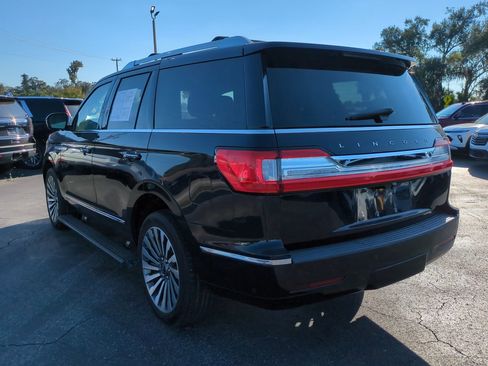 Used 2021 Lincoln Navigator Reserve w/ Luxury Package image 6