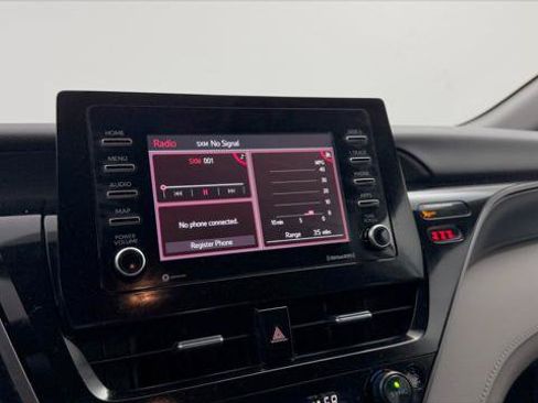 Used 2023 Toyota Camry LE FWD image 30