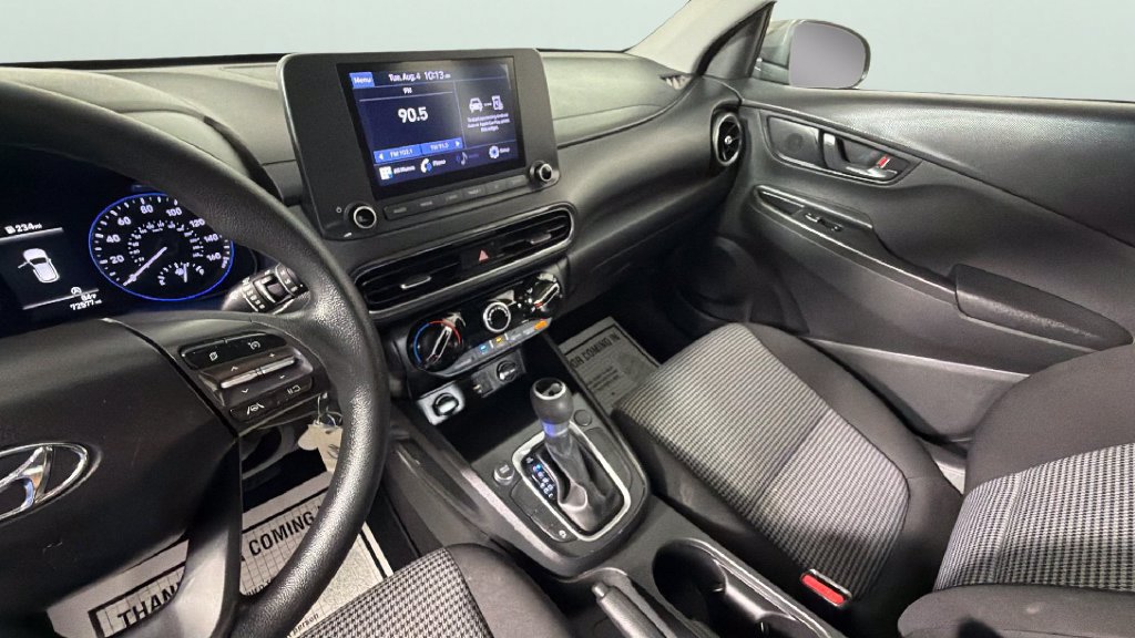 Used 2022 Hyundai Kona SE FWD image 19