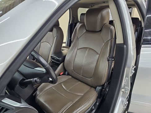 Used 2015 GMC Acadia SLT FWD image 15