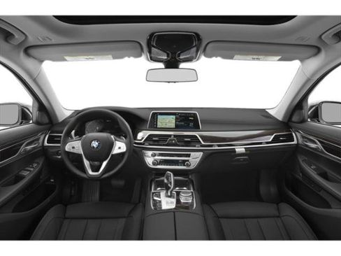 Used 2020 BMW 745e xDrive AWD/4WD image 11