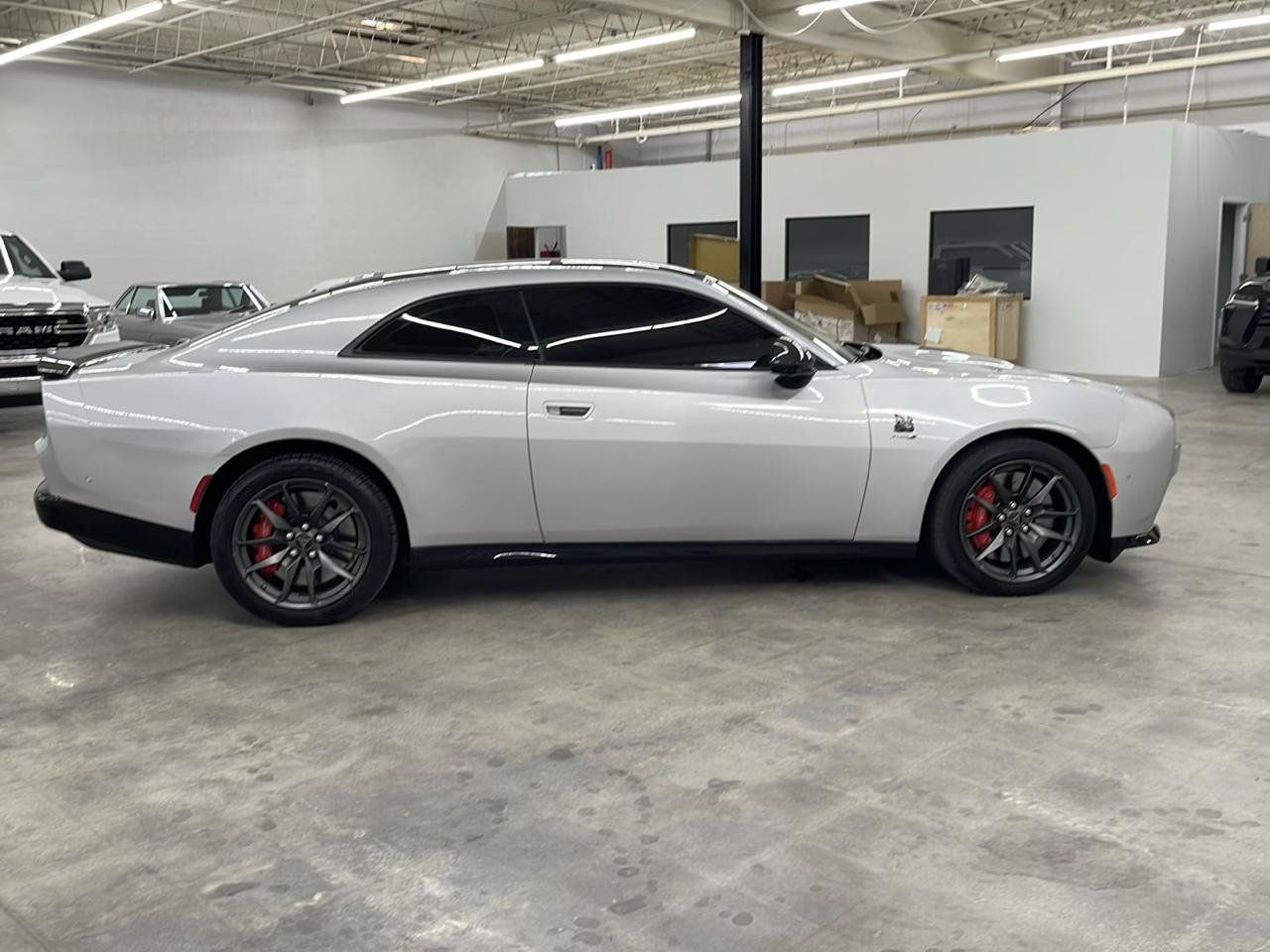 Used 2024 Dodge Charger Daytona Scat Pack w/ Plus Group AWD/4WD image 7