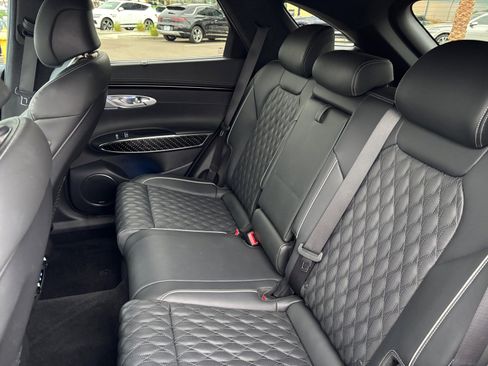 Used 2023 Genesis GV70 3.5T Sport w/ Sport Prestige Package image 17