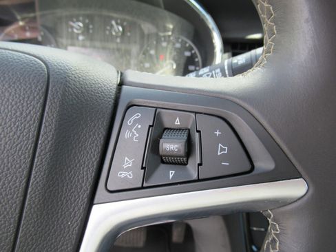 Used 2021 Buick Encore Preferred w/ Safety Package AWD/4WD image 22