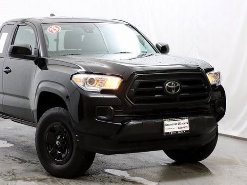 Used 2023 Toyota Tacoma SR image 2