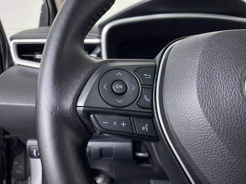 Used 2020 Toyota Corolla XLE image 27