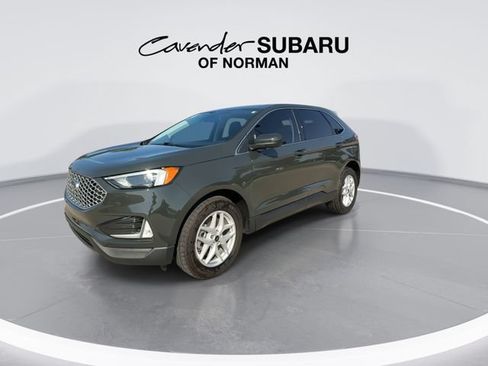 Used 2024 Ford Edge SEL w/ Convenience Package AWD/4WD image 5