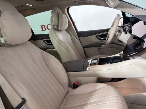 Used 2023 Mercedes-Benz EQS 580 4MATIC SUV image 16