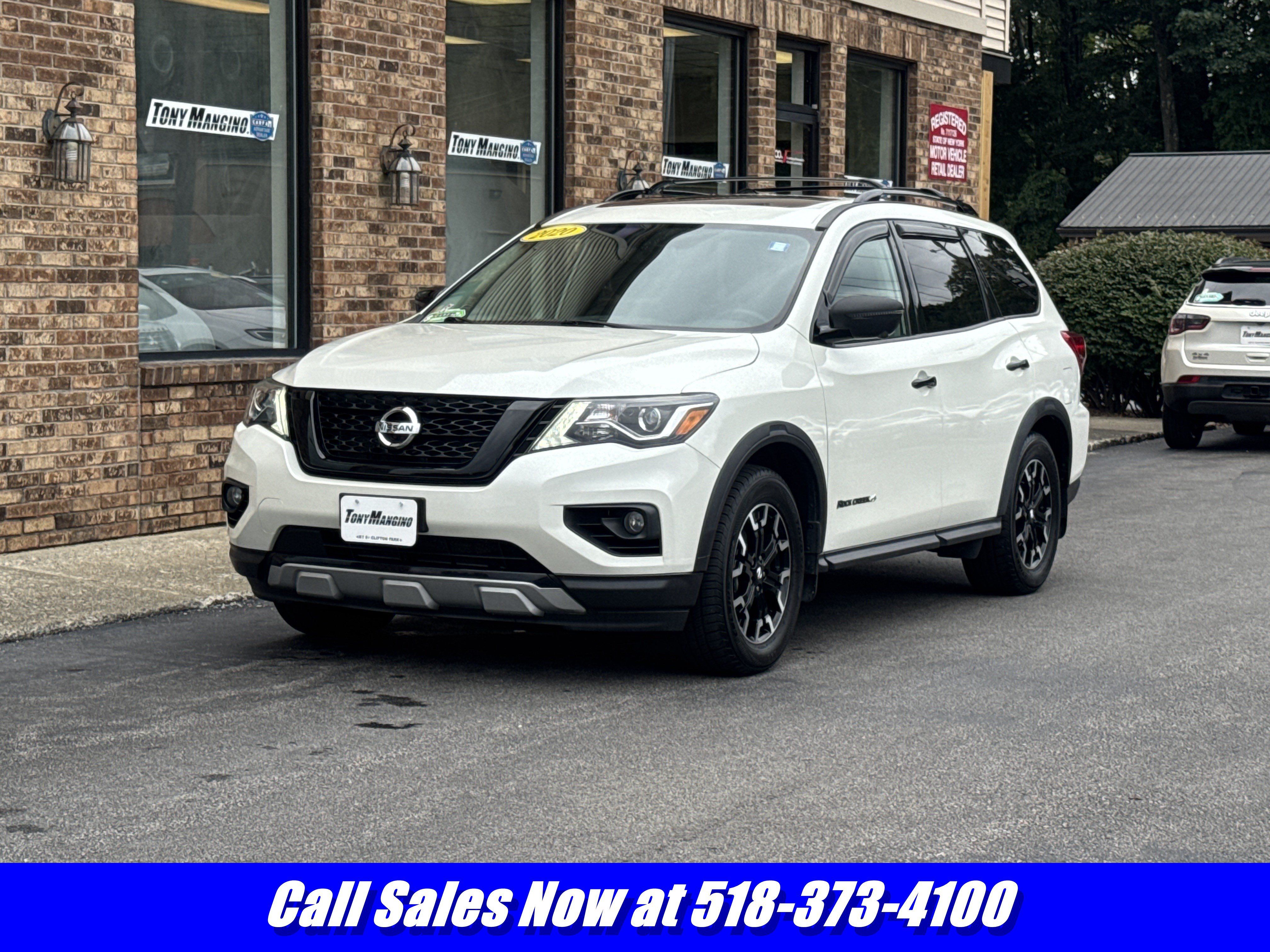Used 2020 Nissan Pathfinder SL AWD/4WD image 1