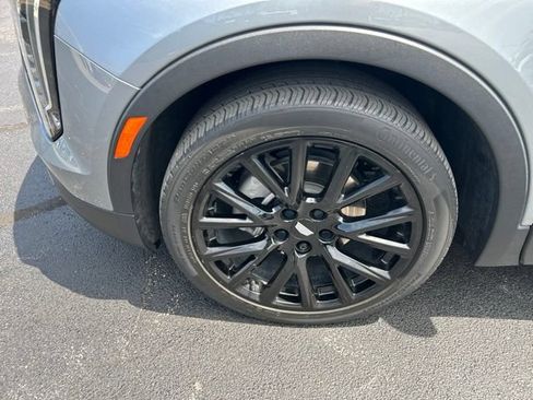 Used 2023 Cadillac XT4 Sport FWD image 10