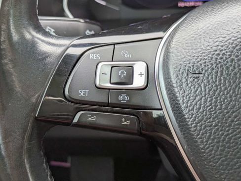Used 2019 Volkswagen Jetta SEL FWD image 25