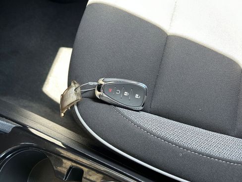 Used 2024 Chevrolet TrailBlazer LT w/ Driver Confidence Package image 22