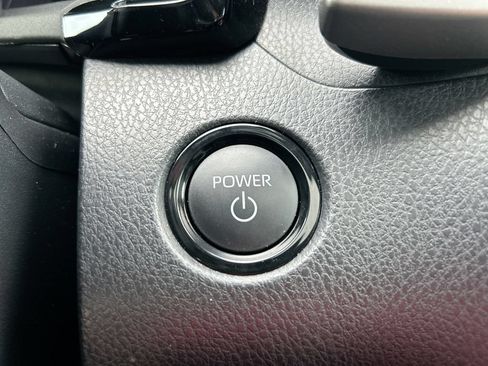 Used 2025 Toyota Camry SE w/ Multimedia Upgrade Package FWD image 18