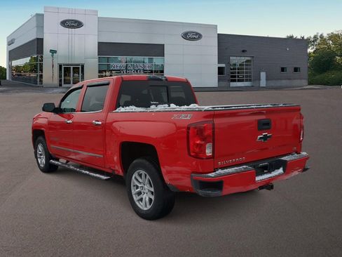 Used 2016 Chevrolet Silverado 1500 LTZ Z71 w/ LTZ Plus Package image 8