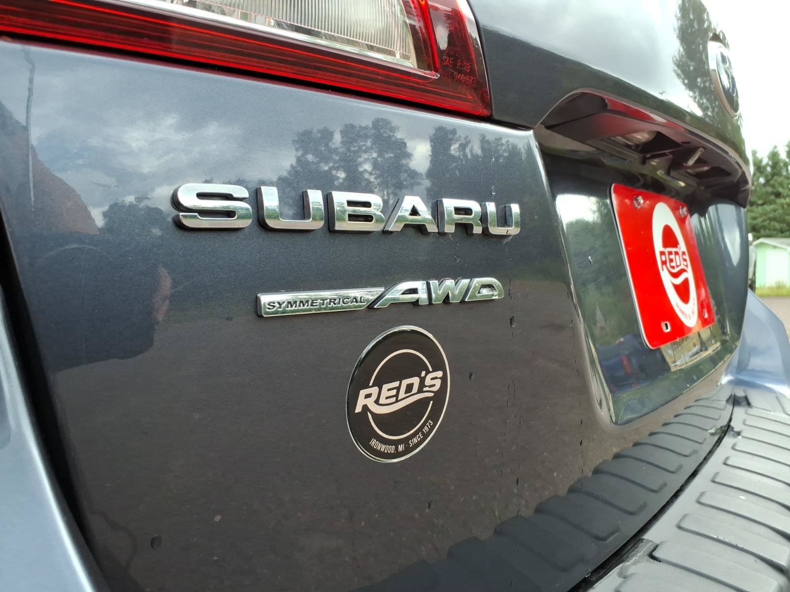 Used 2017 Subaru Outback 2.5i Limited AWD/4WD image 4