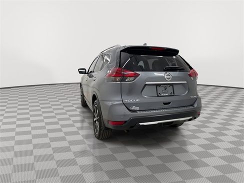 Used 2020 Nissan Rogue SL image 9