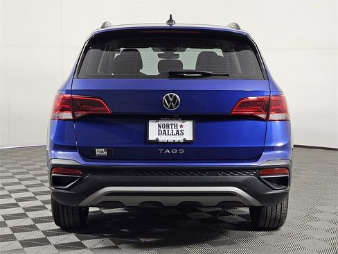 Used 2024 Volkswagen Taos S w/ MDO Package image 4