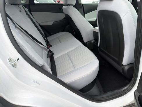 Used 2023 Hyundai Kona SEL FWD image 15