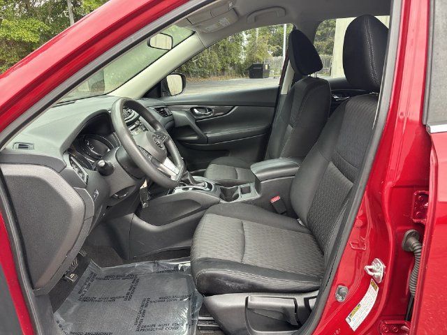Used 2017 Nissan Rogue S FWD image 14